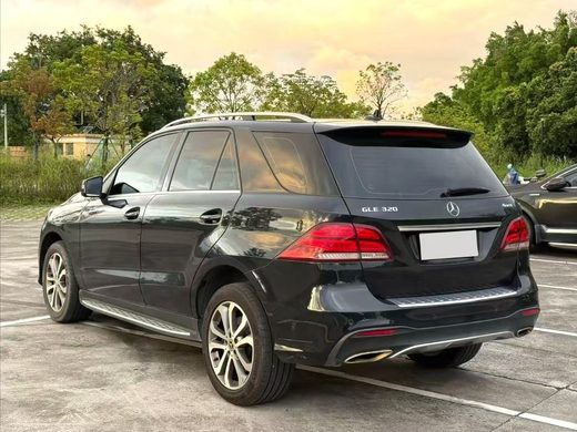 Mercedes-Benz GLE 320 4MATIC 2018