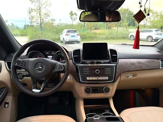 Mercedes-Benz GLE 320 4MATIC 2018
